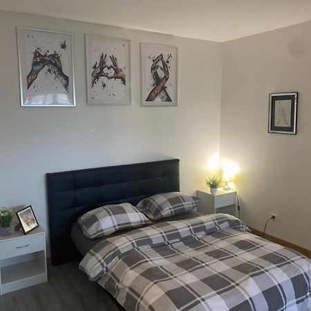 Appartement 3 Chambres Evry Plein Centre Ville Экстерьер фото