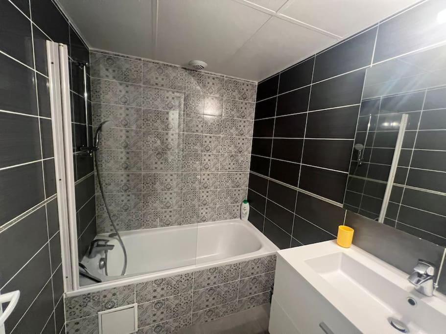 Appartement 3 Chambres Evry Plein Centre Ville Экстерьер фото